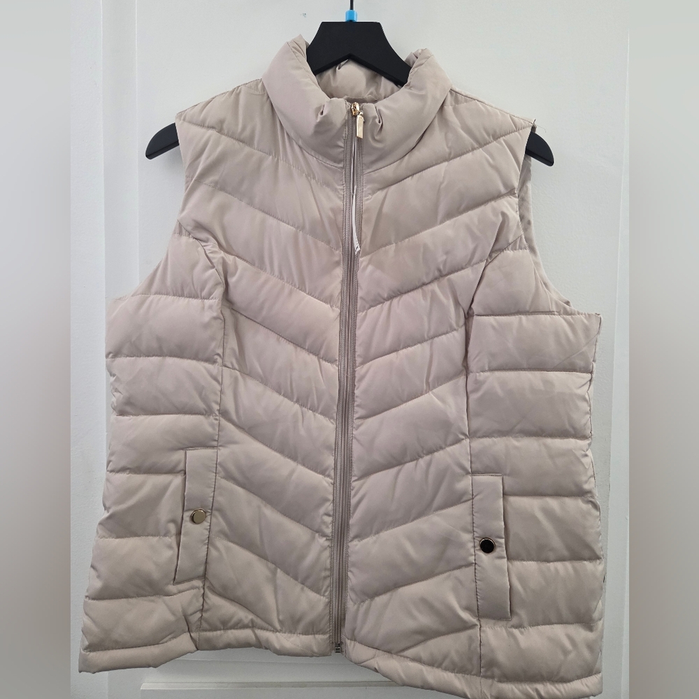 Charter Club Woman's Beige Puffer Vest